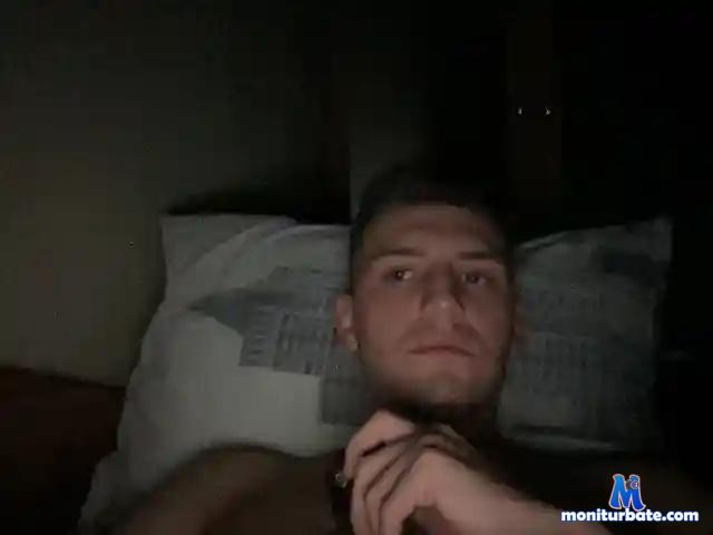 Volboy bongacams performer male