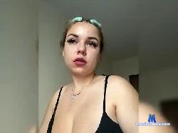 GiaCooper bongacams live cam performer profile