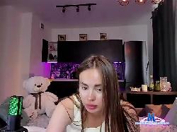 OpiRose bongacams live cam performer profile