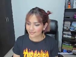 monique-red bongacams live cam performer profile