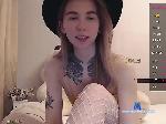 -Kaprizzz- bongacams livecam show performer room profile