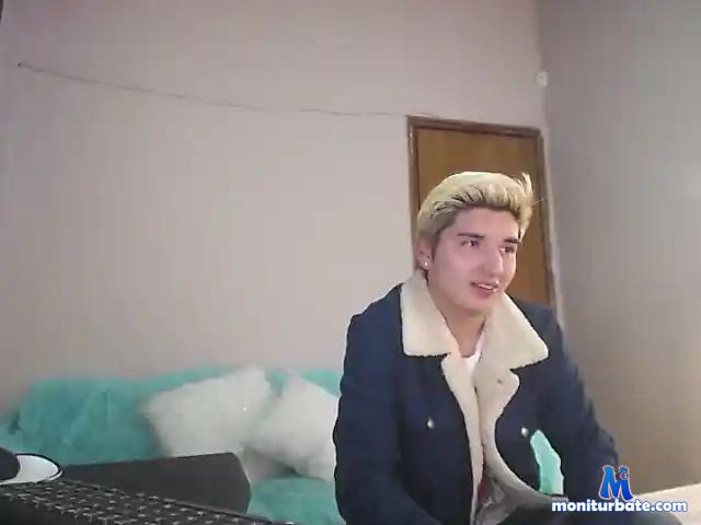 sam-decker bongacams performer male