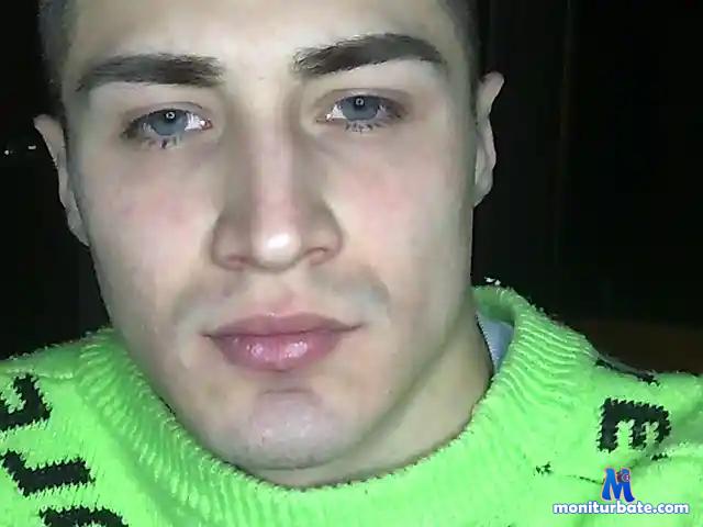 dago02251 bongacams performer male
