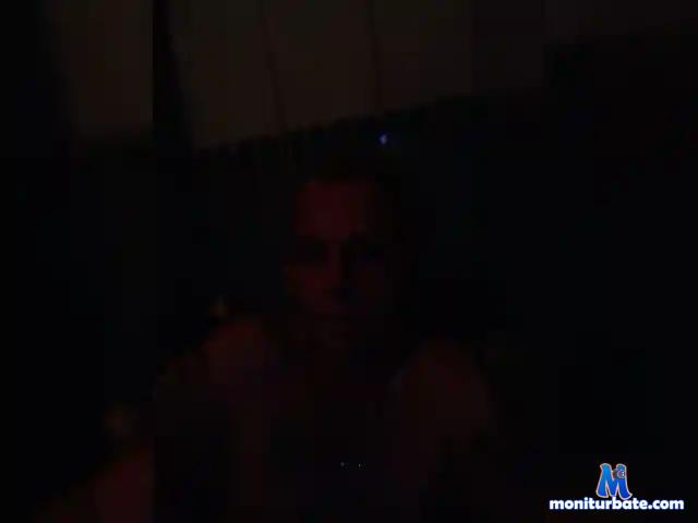 AlexFoxD82 bongacams performer male