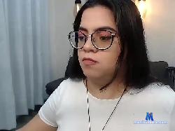 Naty-Yie bongacams live cam performer profile