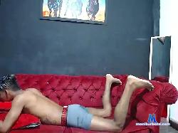 Ebony-Maick bongacams live cam performer profile