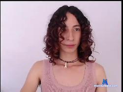 camille-delrey bongacams live cam performer profile