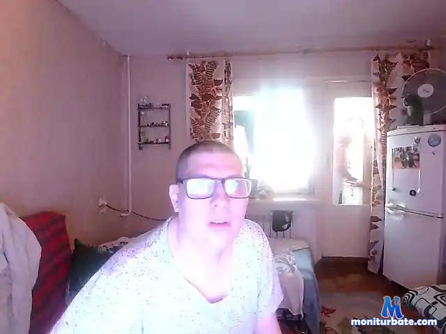 KOSEL67 bongacams performer male