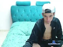 latincouple1 bongacams live cam performer profile