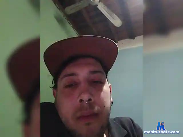 JoelCrza bongacams performer male