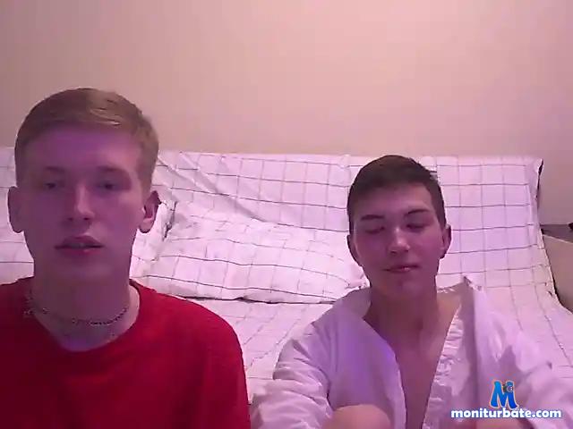 BiggKittyy bongacams performer male