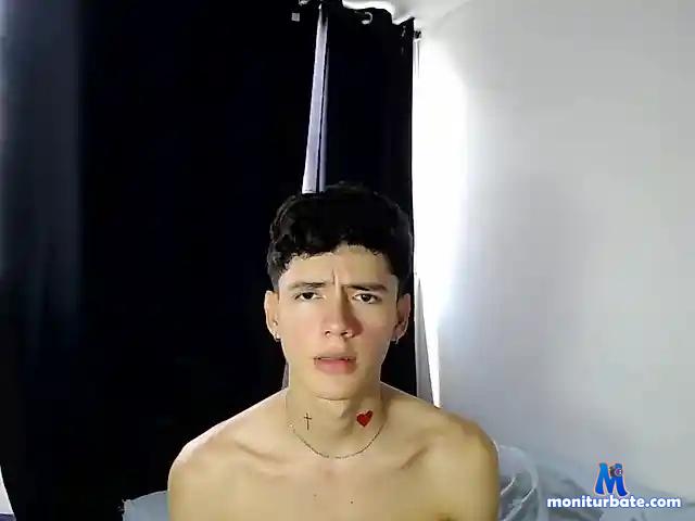 Jhojanmejia24 bongacams performer male