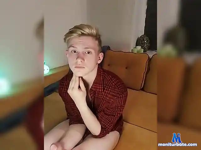 PrettyBoyL bongacams performer couple of 2 males