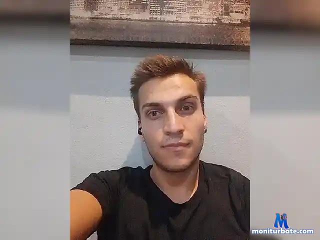 JordanDaebak bongacams performer male