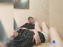 weloveqni bongacams live cam performer profile