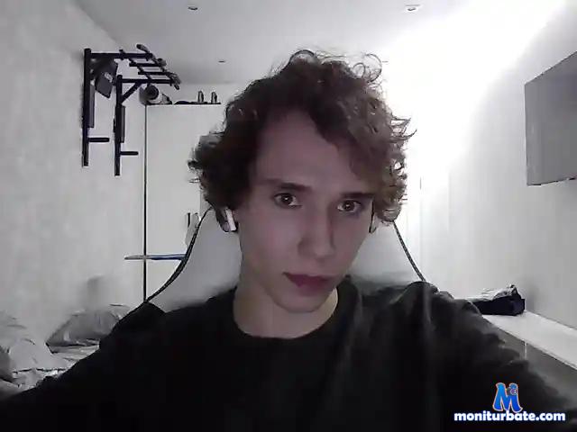 bodyd1lder bongacams performer male