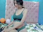 Cerezitaa bongacams livecam show performer room profile