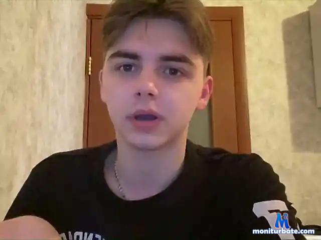 SomeOneO1 bongacams performer male