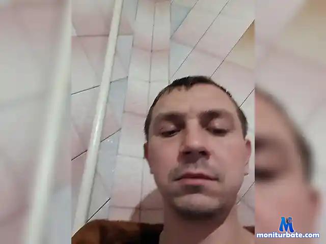 RaVeN-AvAnGeR bongacams performer male