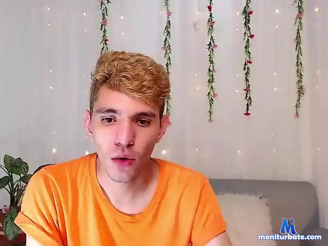 MateoCooper bongacams performer male