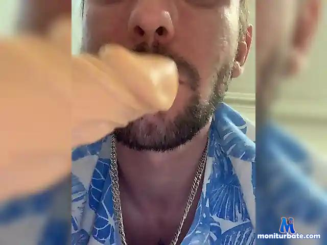 Kuniler69 bongacams performer male