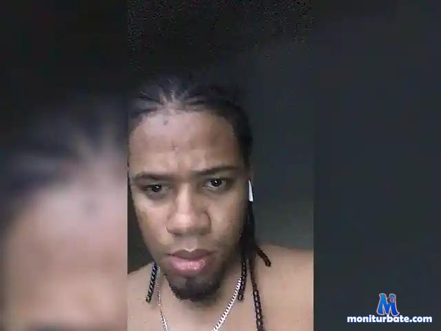 Cesar2077vip bongacams performer male