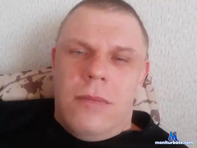 Aleksss123-1 bongacams performer male
