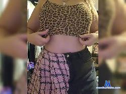 Youn-aunt bongacams live cam performer profile