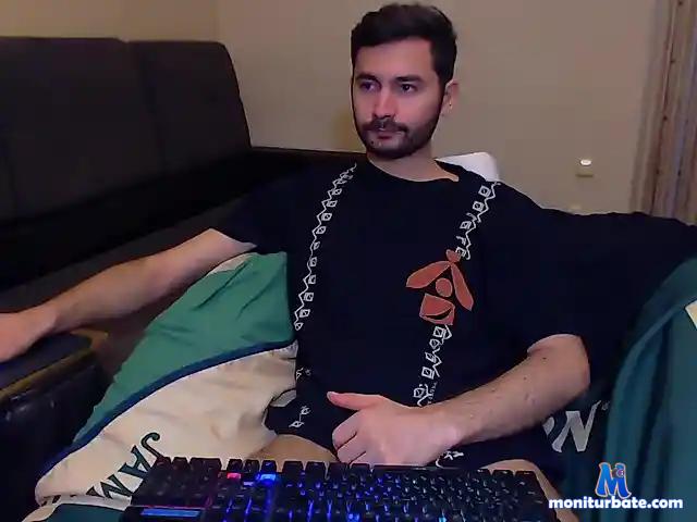 SimpleSnow bongacams performer male