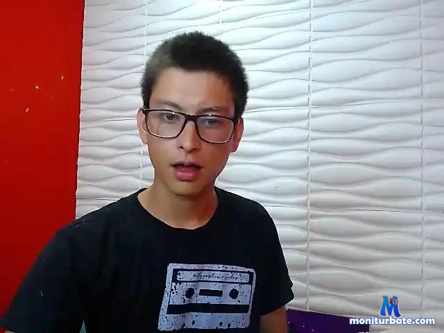 oliverlee bongacams performer male