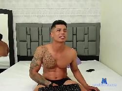 RyanThaylor bongacams live cam performer profile