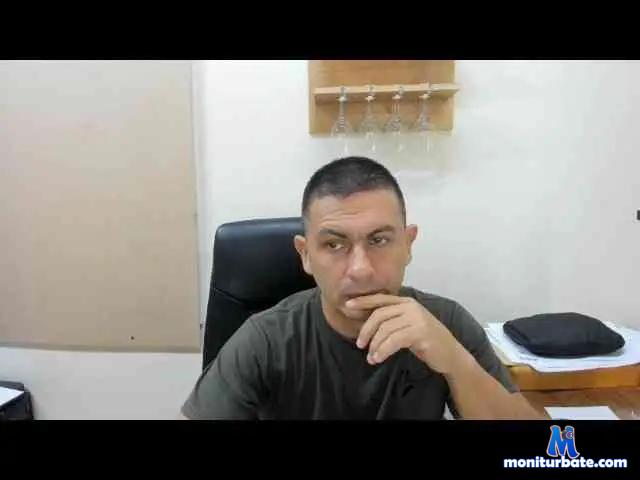 TOM-MED bongacams performer male