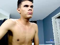 MaxxuelGuys bongacams live cam performer profile