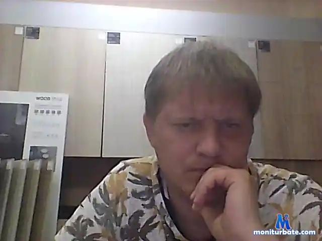DopingDGG bongacams performer male
