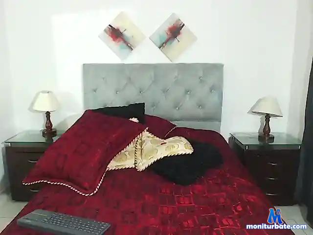rodrigo-vid bongacams performer male