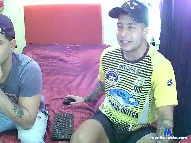 luchofornica bongacams performer couple of 2 males