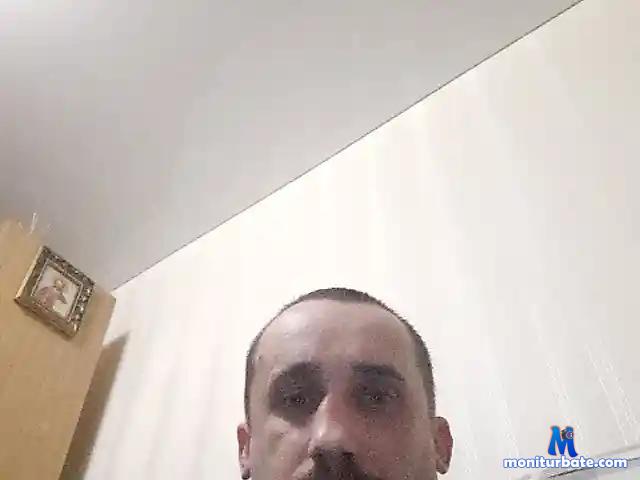 miron13val bongacams performer male