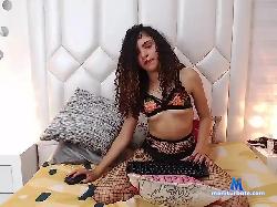 EvaRoux bongacams live cam performer profile