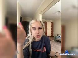 KrisLive bongacams live cam performer profile