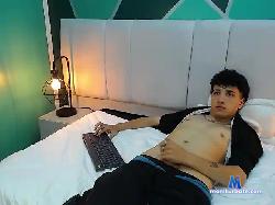 DanPlox- bongacams live cam performer profile