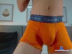 EriickBrown bongacams live cam performer profile