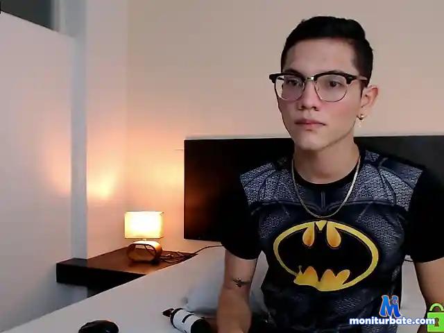 isaacmuller bongacams performer male