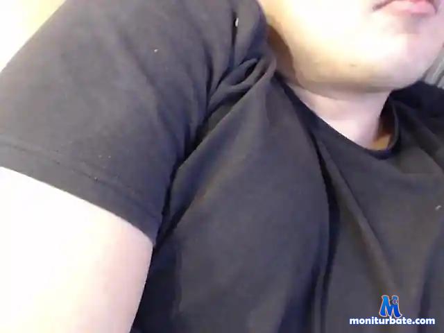 42pupsic42 bongacams performer male