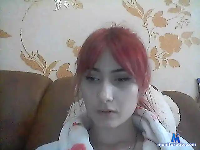 ReneeLux bongacams performer female