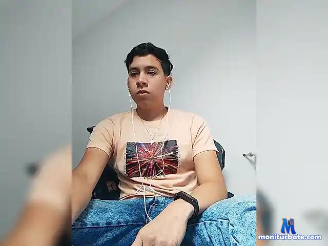 Fallb0y bongacams performer male