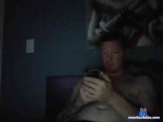 Jaredmuff4079 bongacams performer male