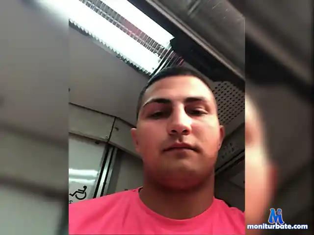 Pulseo bongacams performer male