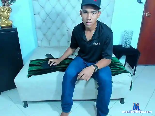 matwbrown bongacams performer male