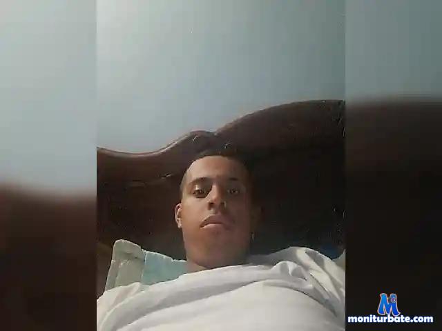 Jhon9828 bongacams performer male