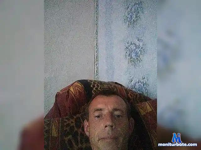 MachoRallph bongacams performer male